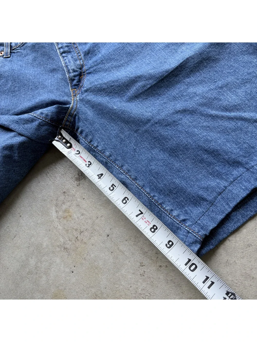 Levi's Relaxed Boot Cut Denim Shorts Size 16L